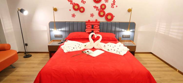 御鼎蓝庭国际酒店(清丰美士嘉广场店)图片