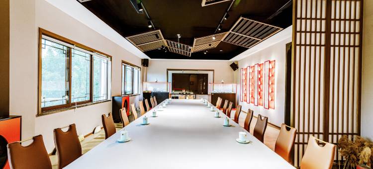 泰安墨玉瓷悦艺术酒店(泰山桃花峪登山口店)图片