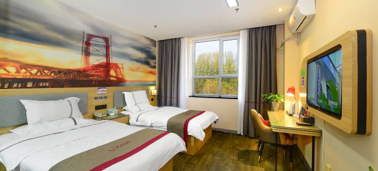 尚客优连锁酒店(富蕴县滨河景区店)图片