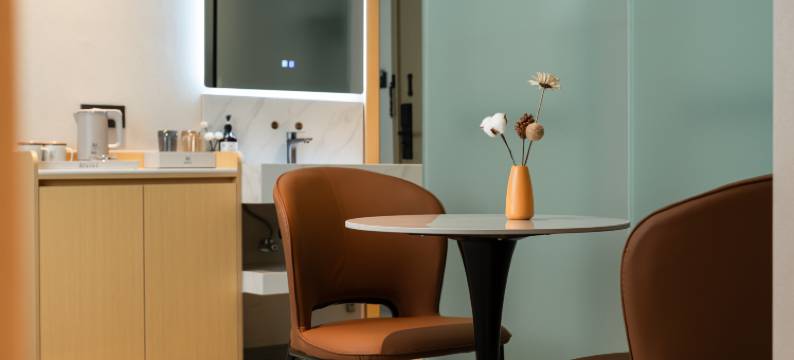 瑷朵酒店( 建水古城小火车店)图片