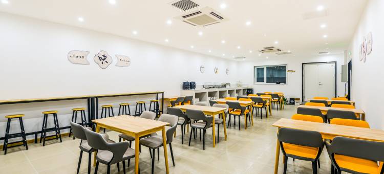 烟台福山区爱乐唯假日酒店(蓬莱国际机场店)图片