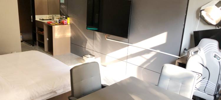 谷雨电竞商务酒店图片