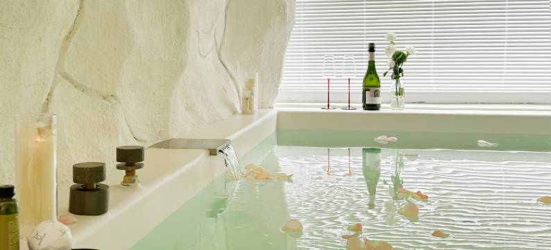 屿言·悬崖湖景美宿图片