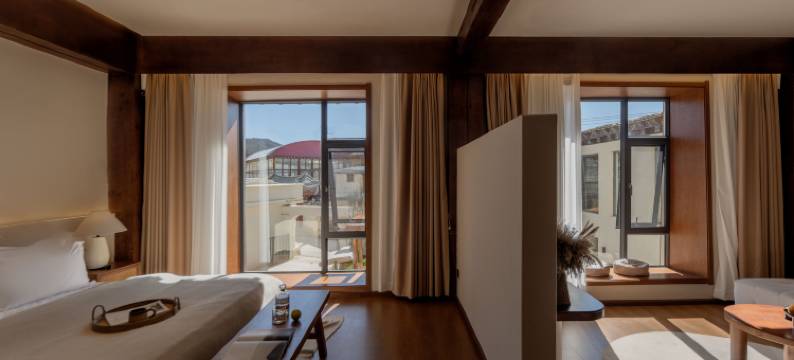 香格里拉·如愿FamilyWarmWaterWhirlpool供氧民宿(独克宗古城店)图片