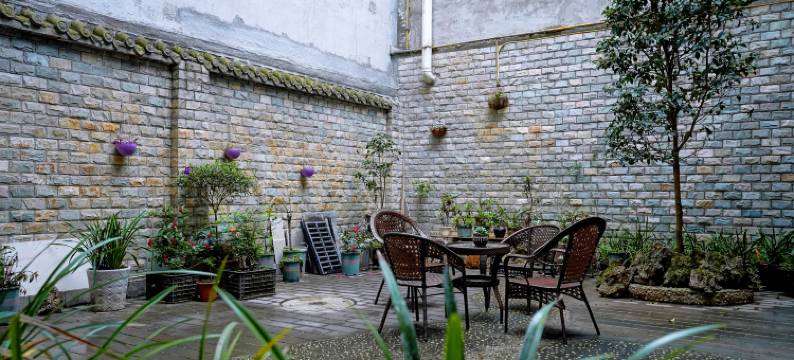 街子古镇军悦客栈图片