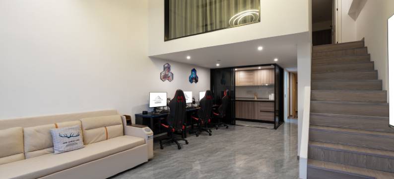 光影电竞Loft酒店(椒江腾达中心店)图片