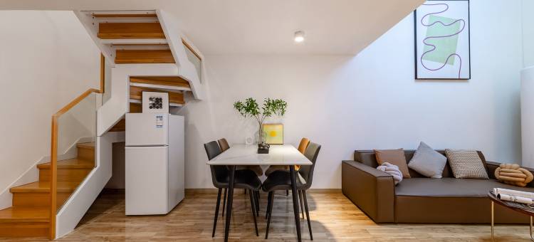 有戏影寓(佛罗伦萨小镇店)图片