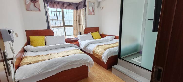 万源小燕子宾馆图片