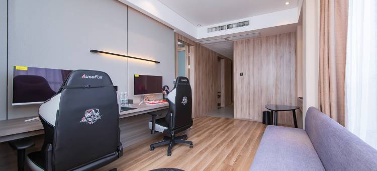 雷神电竞酒店(长沙市政府店)图片