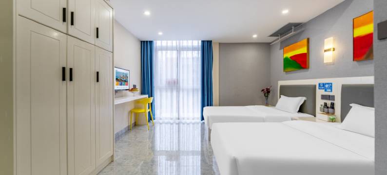 鸿洲别墅酒店(美兰国际机场店)图片