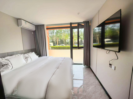 莜宜民宿(大连外贸学院店)