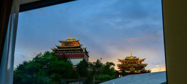 香格里拉雪见·HALF观景民宿(独克宗古城大佛寺转金筒店)图片
