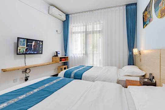 西双版纳南归云舍客栈(告庄星光夜市店)