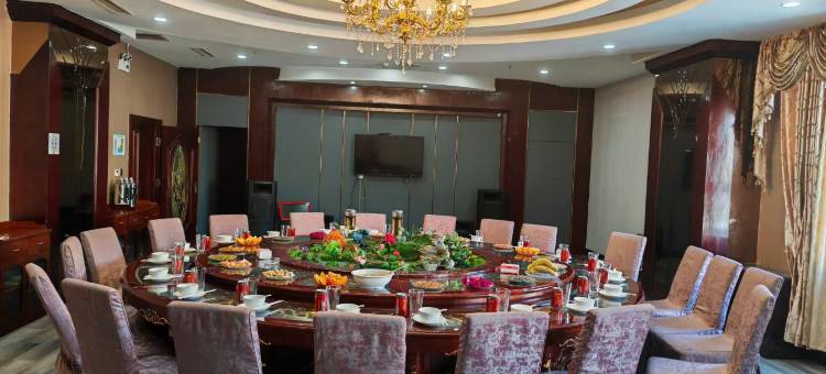 尼勒克新安大酒店图片