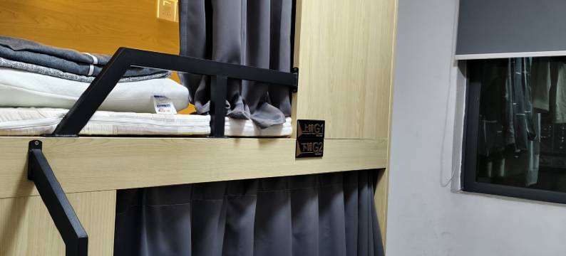 玖月青年宿舍(魁奇路地铁站A出口店)图片