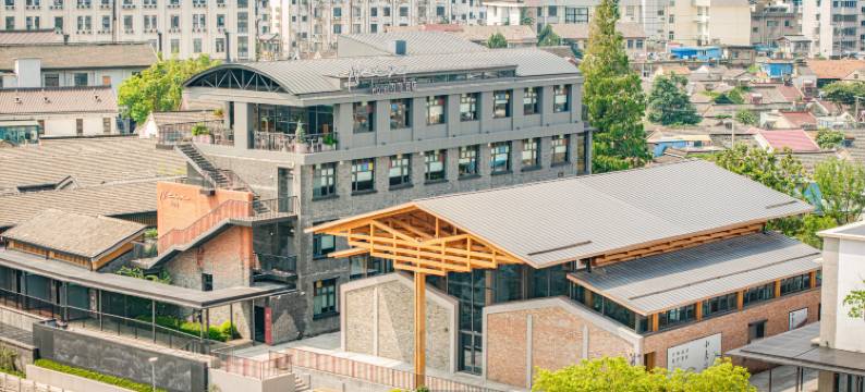 内向酒店 NeiX(扬州东关街个园店)图片