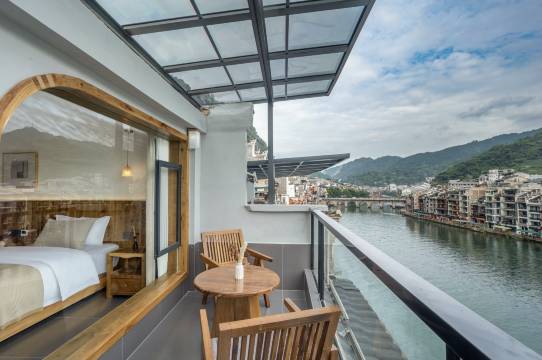 镇远云河河景民宿(镇远古镇店)