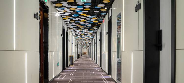 雲栖里酒店(邯郸东站金都大厦店)图片