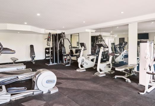 Abode TuggeranongHotel Overview