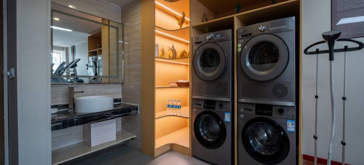 深蓝数码酒店(烟台火车站滨海广场店)图片