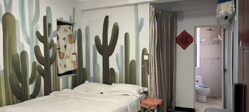 莫里亚蒂民宿(江汉路步行街店)图片