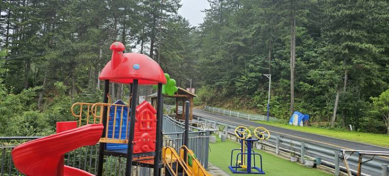 英山竹园酒店(桃花冲景区店)图片