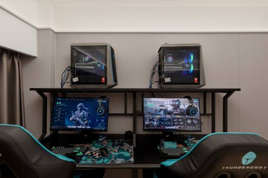 雷神电竞酒店(临沂河东国际会展中心店)图片