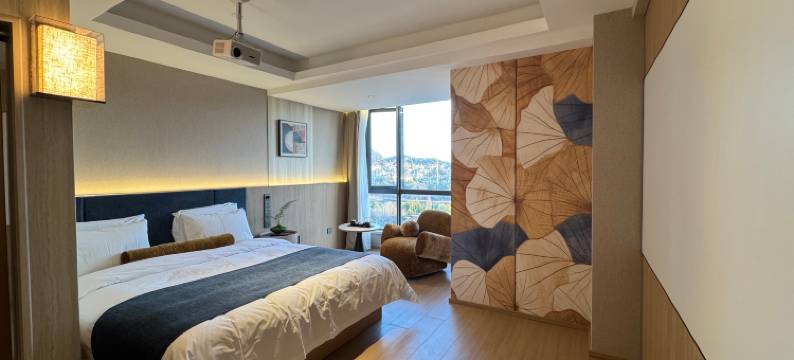 五悦·悦心酒店(上饶万力时代金龙岗青年艺术街区店)图片