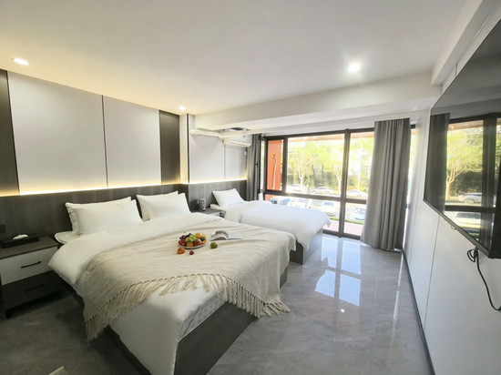 莜宜民宿(大连外贸学院店)