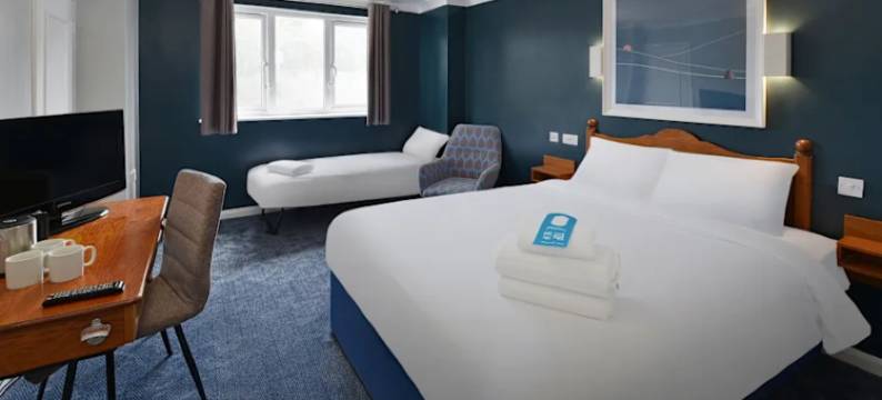 伯恩矛斯库珀迪恩旅客之家酒店(Travelodge Bournemouth Cooper Dean)图片
