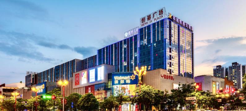 临沧和旭恒春旅居酒店(恒基沃尔玛广场玉龙湖公园店)图片