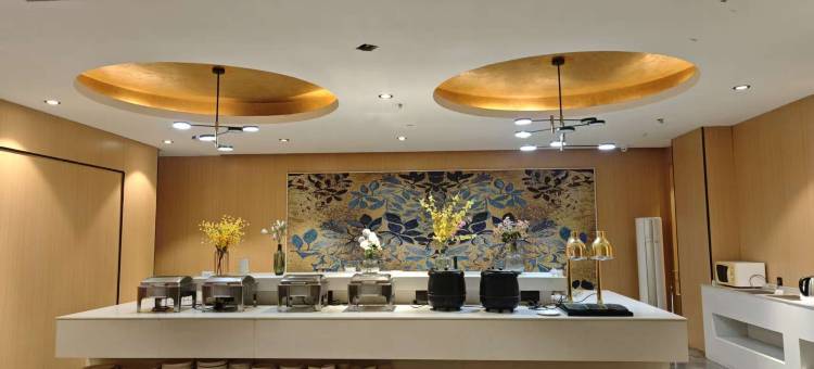 白玉兰酒店(连云港盐河巷步行街店)图片