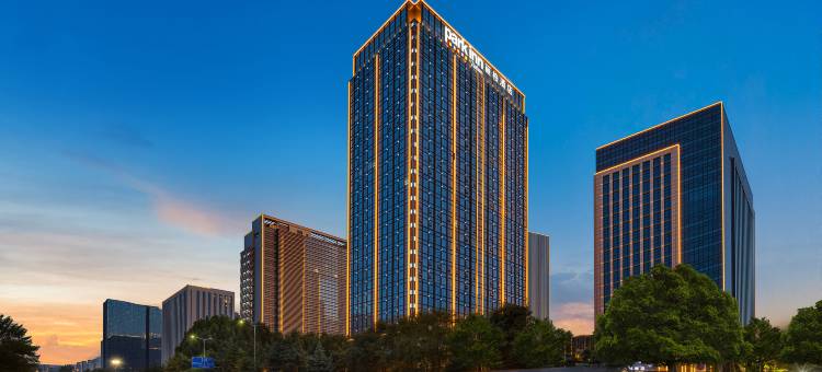 临沂北城新区万达广场丽柏酒店图片