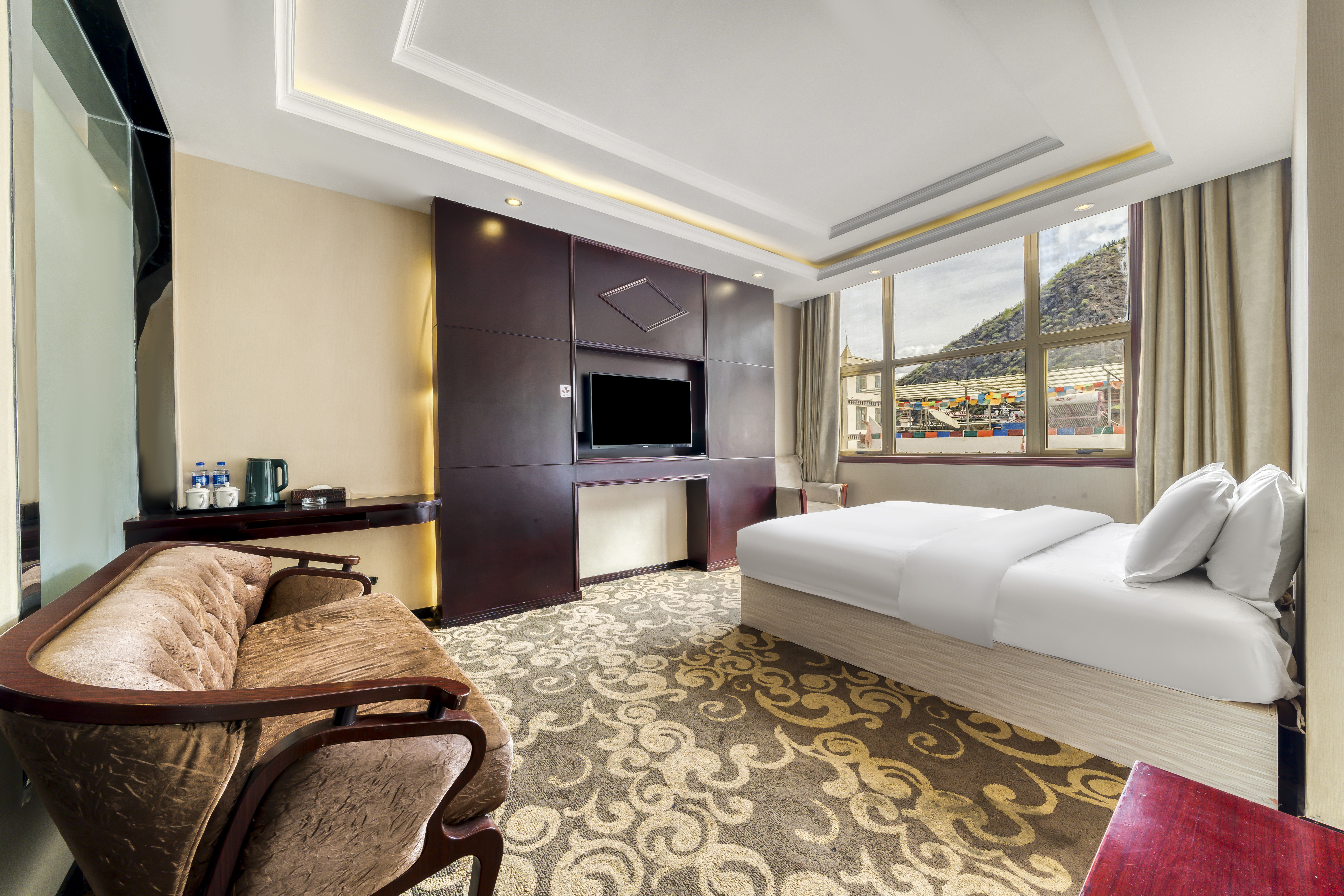 Qiannian Shengdi Hotel Over view