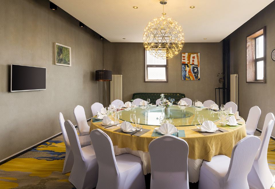 Time TunnelOver view