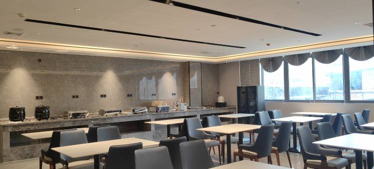 佳美酒店(南宁极地海洋世界店)图片