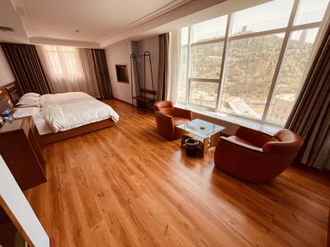 国贸宾馆(延安宝塔山二道街店)