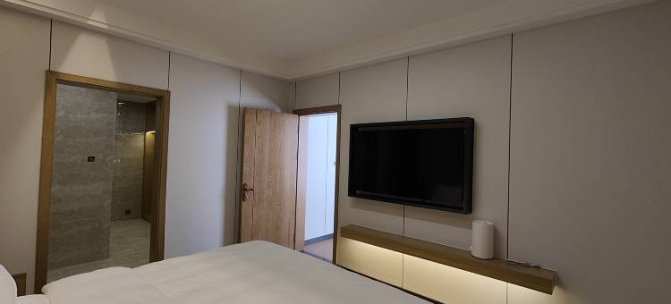 阿坝县比弗利酒店图片