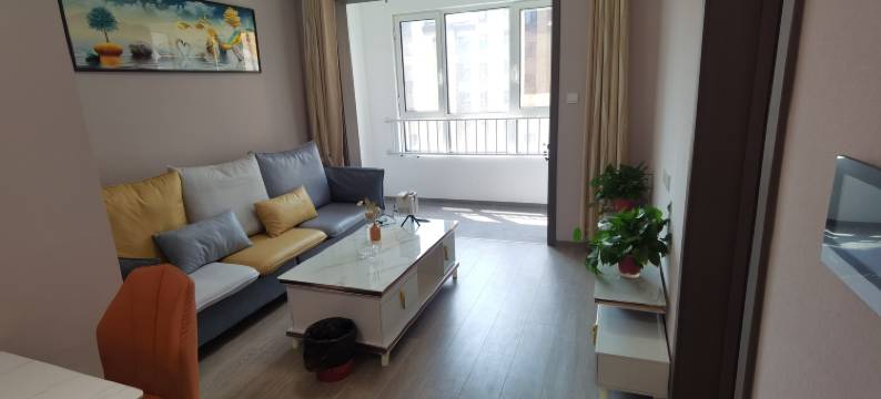 鑫潼辰公寓(容城奥威大街店)图片