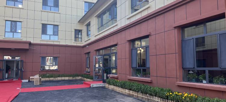 昭苏兰萍民宿图片