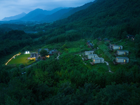 绵阳安驿箱几酒店