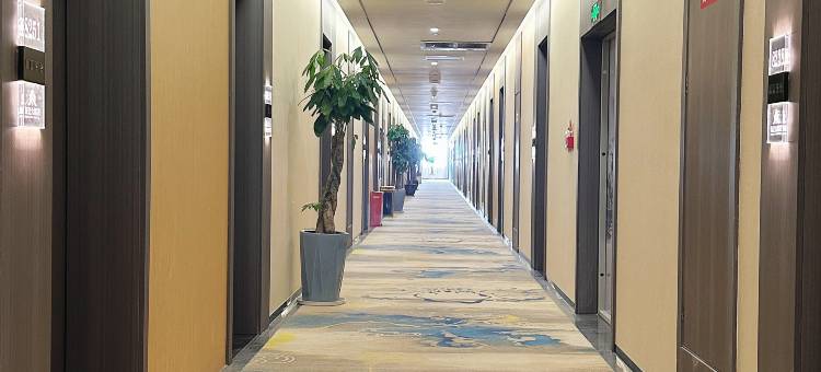 东亿大酒店(皮山火车站店)图片