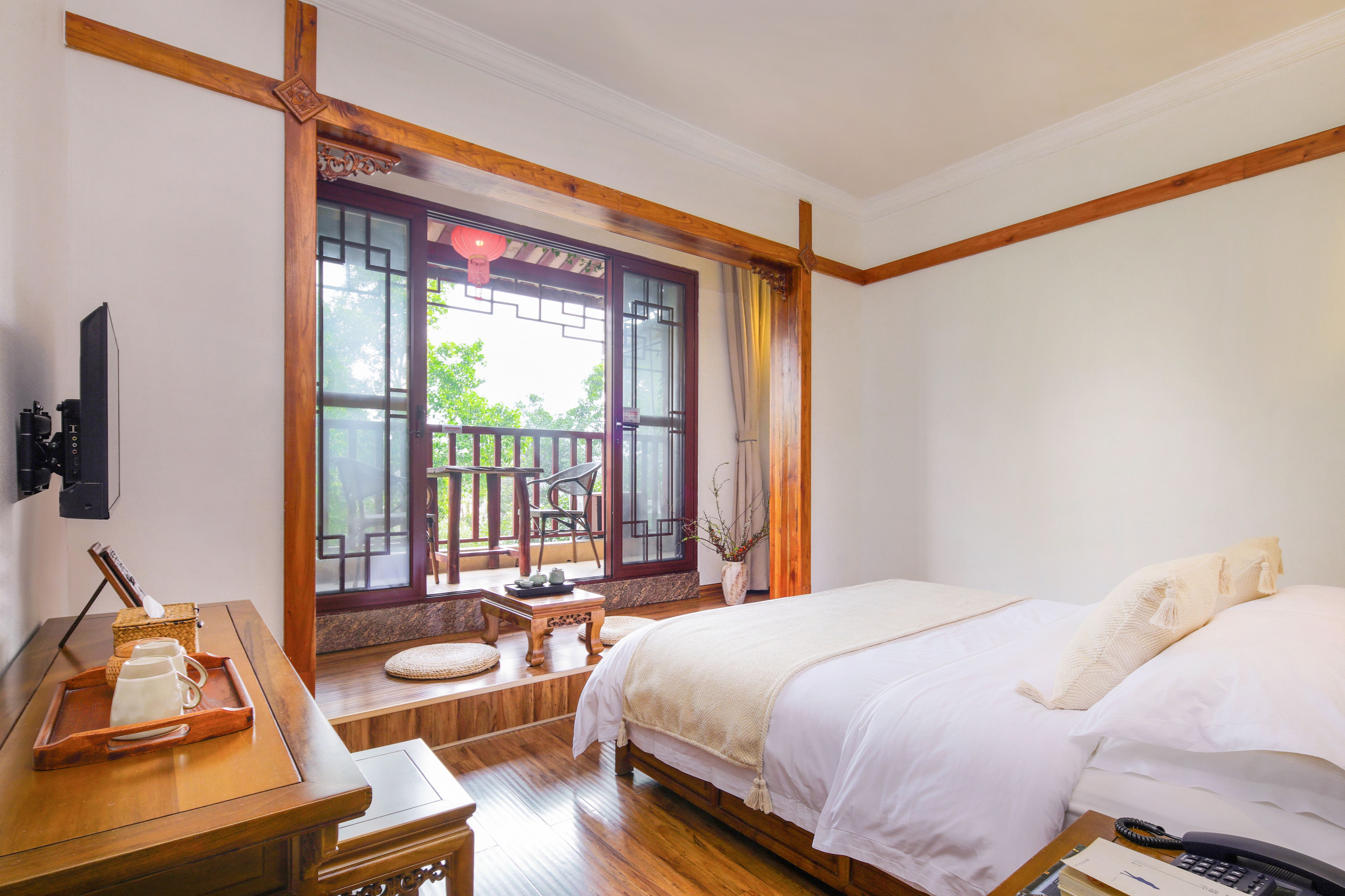 Riverview HotelOver view