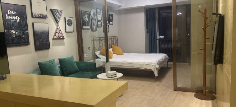 南京君安民宿(南京南站明发广场地铁站店)图片