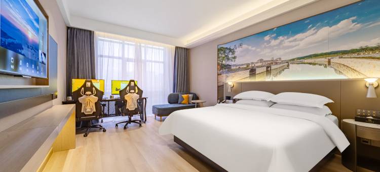 寓约电竞酒店(赣州龙南世界客家民俗文化城店)图片