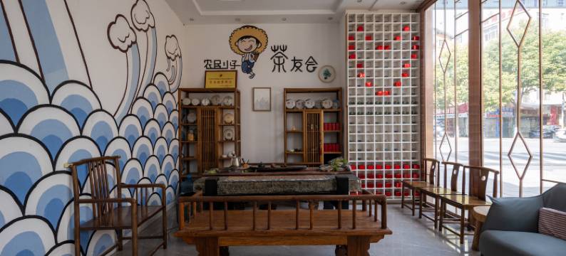 萌青春酒店(昆明火车站店)图片