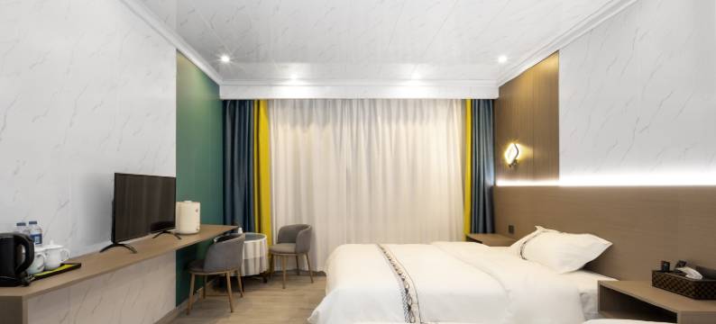 四姑娘山雪山情民宿图片