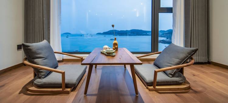 又见等候·禅意空间海景美宿(嵊泗枸杞岛庙干沙滩店)图片