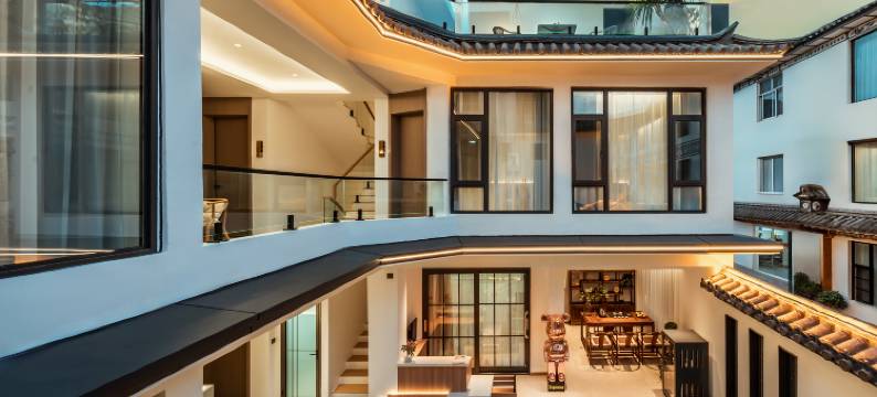 云泊沂沨全智能轻奢民宿(大理古城洱海门店)图片