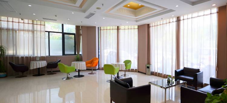 格林青皮树酒店(无锡惠山风景区百乐广场店)图片